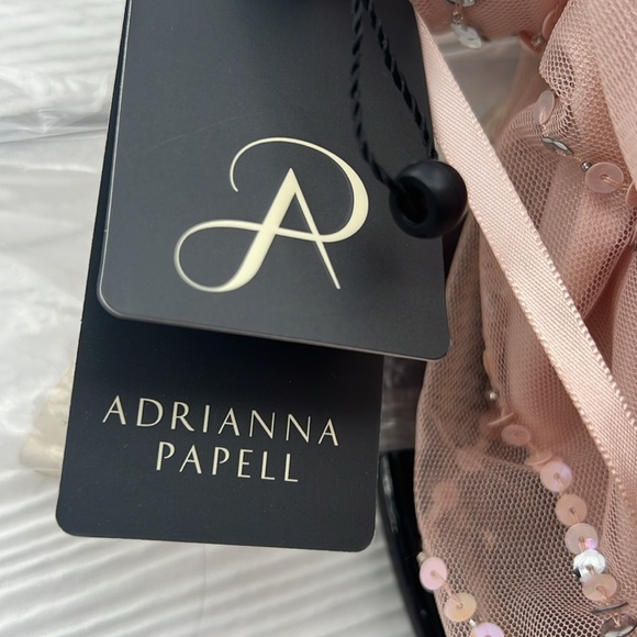 Adrianna Papel dress - Picture 3 of 4